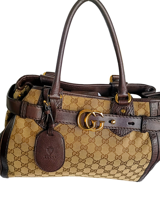 Authentic Gucci Pre-Owned Bag – Gold-Tone Hardware