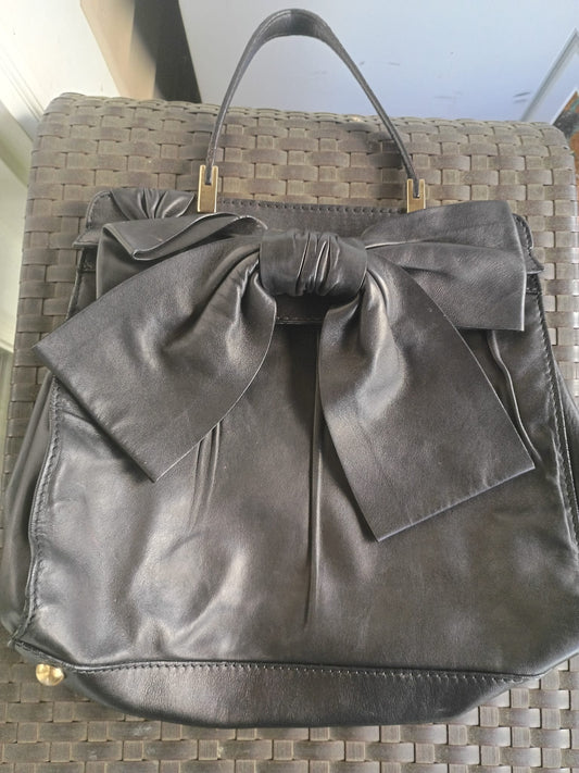 Authentic Vintage Valentino Handbag – Pre-Owned, Very Good Condition